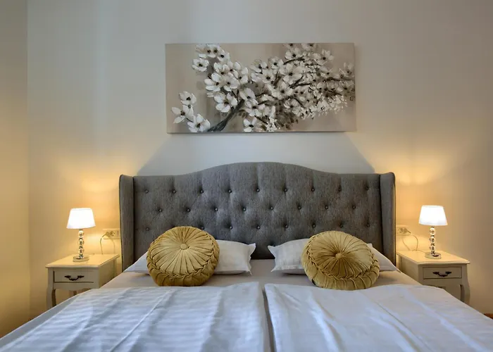 Augustus 公寓 普拉